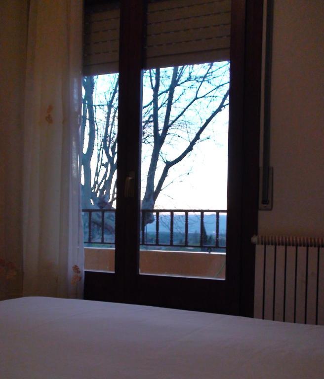 Hostal Braseria Tivissa Habitación foto